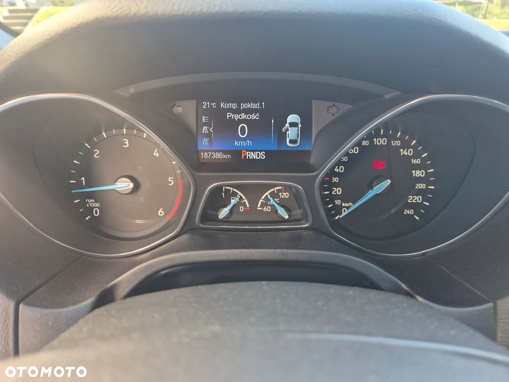 Ford Focus 1.5 EcoBlue Start-Stopp-System ST-LINE - 16