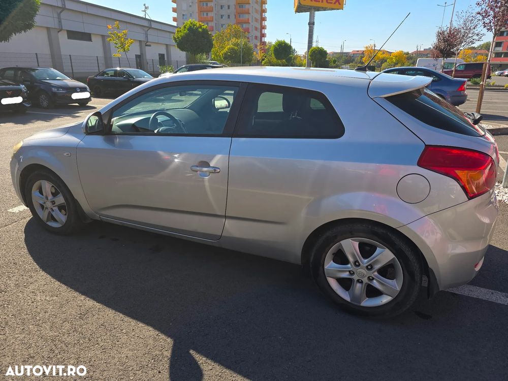 Kia Pro Ceed - 3