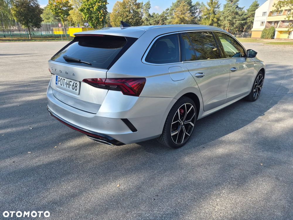 Skoda Octavia 2023 photo 2