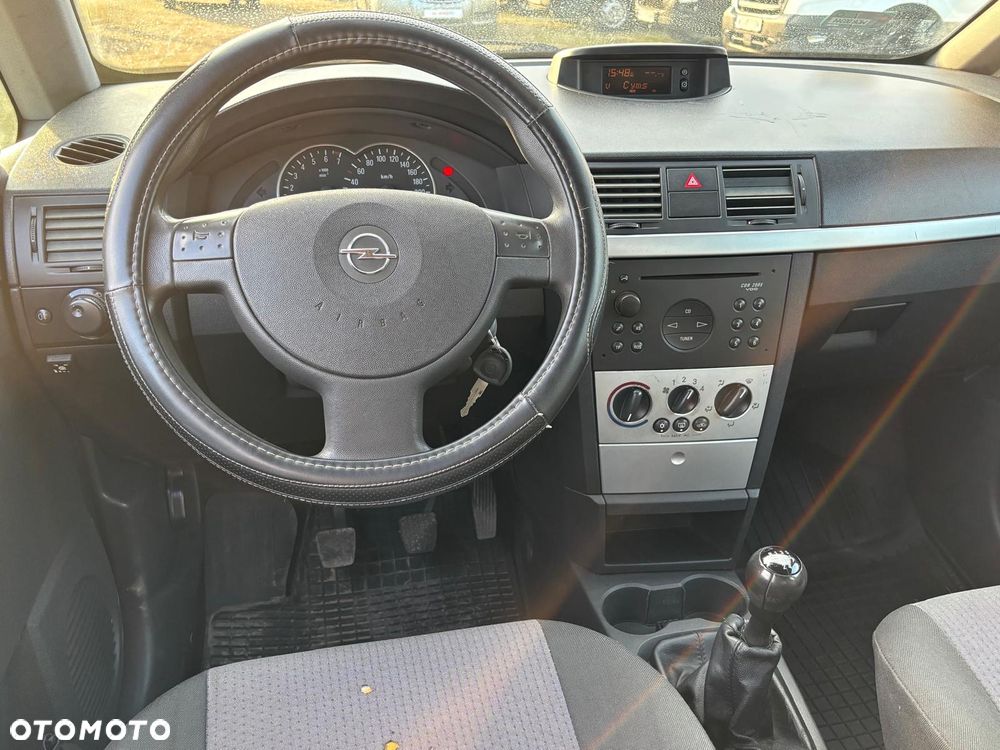 Opel Meriva 1.6 Cosmo - 9