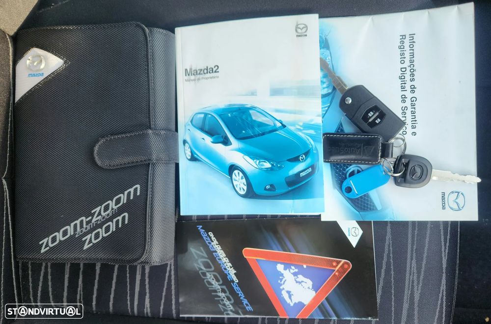 Mazda 2 1.3 MZR Exclusive - 14