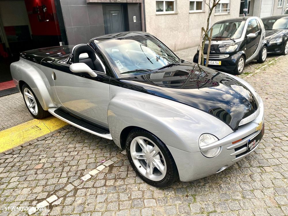 Chevrolet SSR - 10