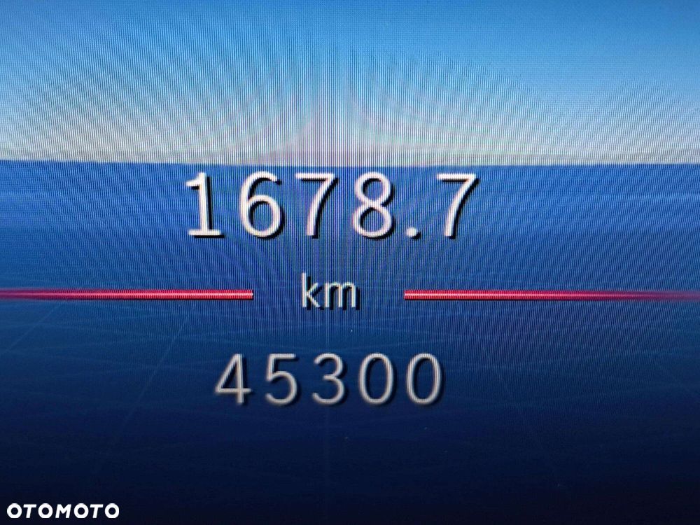 Mercedes-Benz Klasa A 200 d AMG Line 8G-DCT - 13