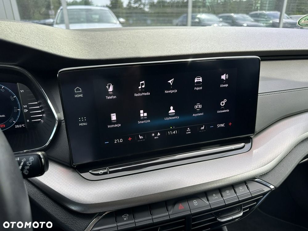 Skoda Octavia 2.0 TDI Ambition DSG - 25