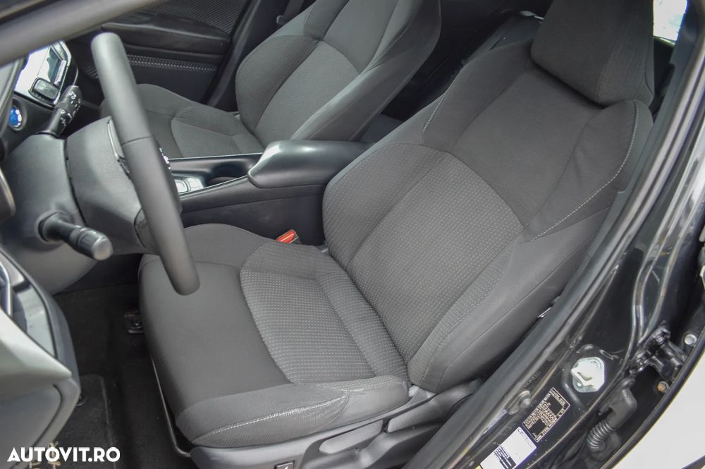 Toyota C-HR Style Selection - 26