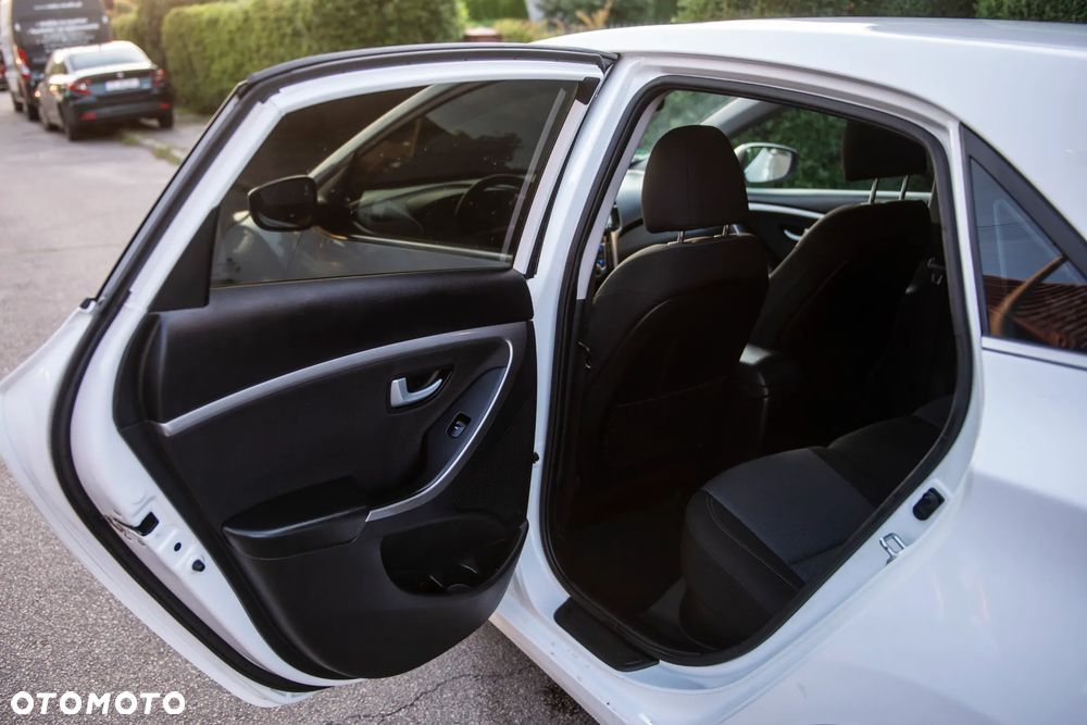 Hyundai i30 1.4 Comfort - 29