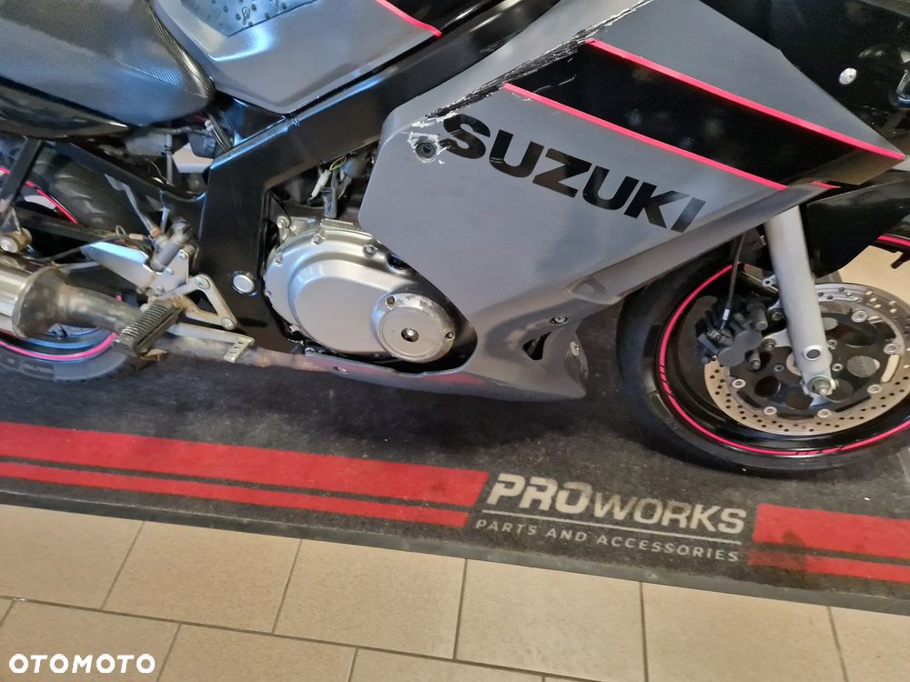 Suzuki GS - 28