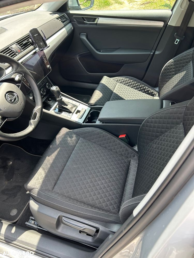 Skoda Superb 2.0 TDI DSG Ambition - 9