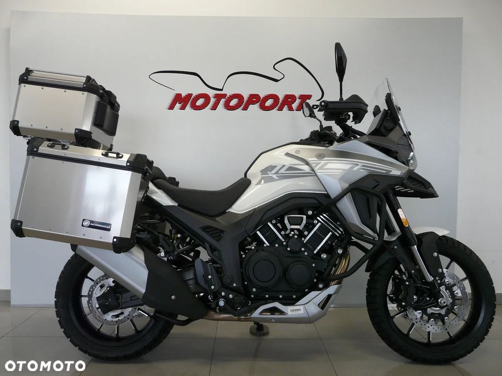 Morbidelli T1002V - 1