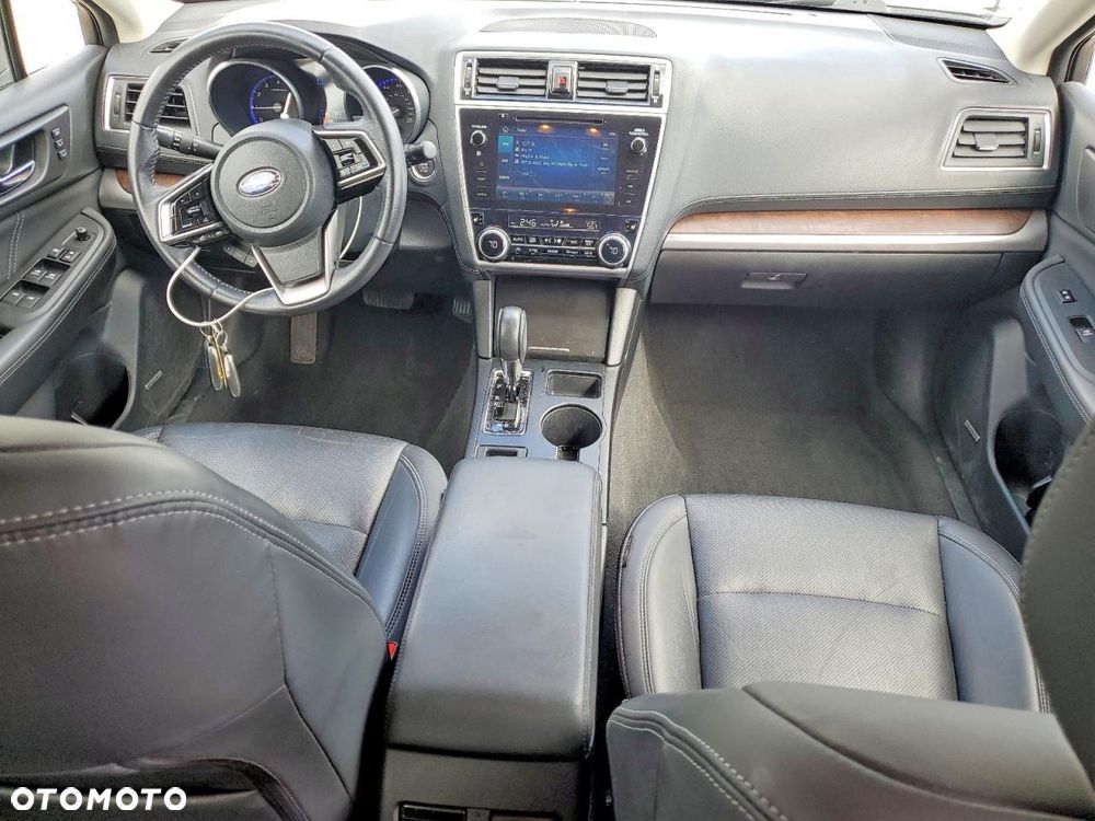 Subaru Outback 2.5i Exclusive - 7
