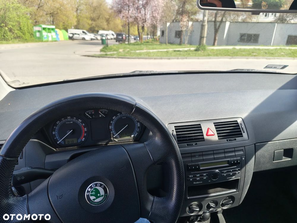 Skoda Fabia - 15