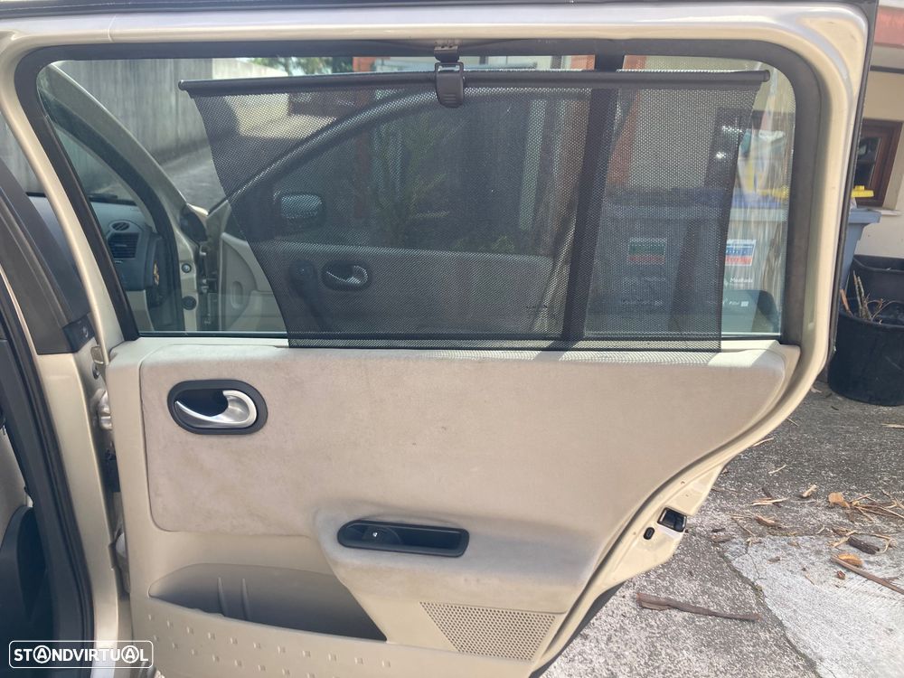 Renault Mégane Break 1.5 dCi Dynamique - 10