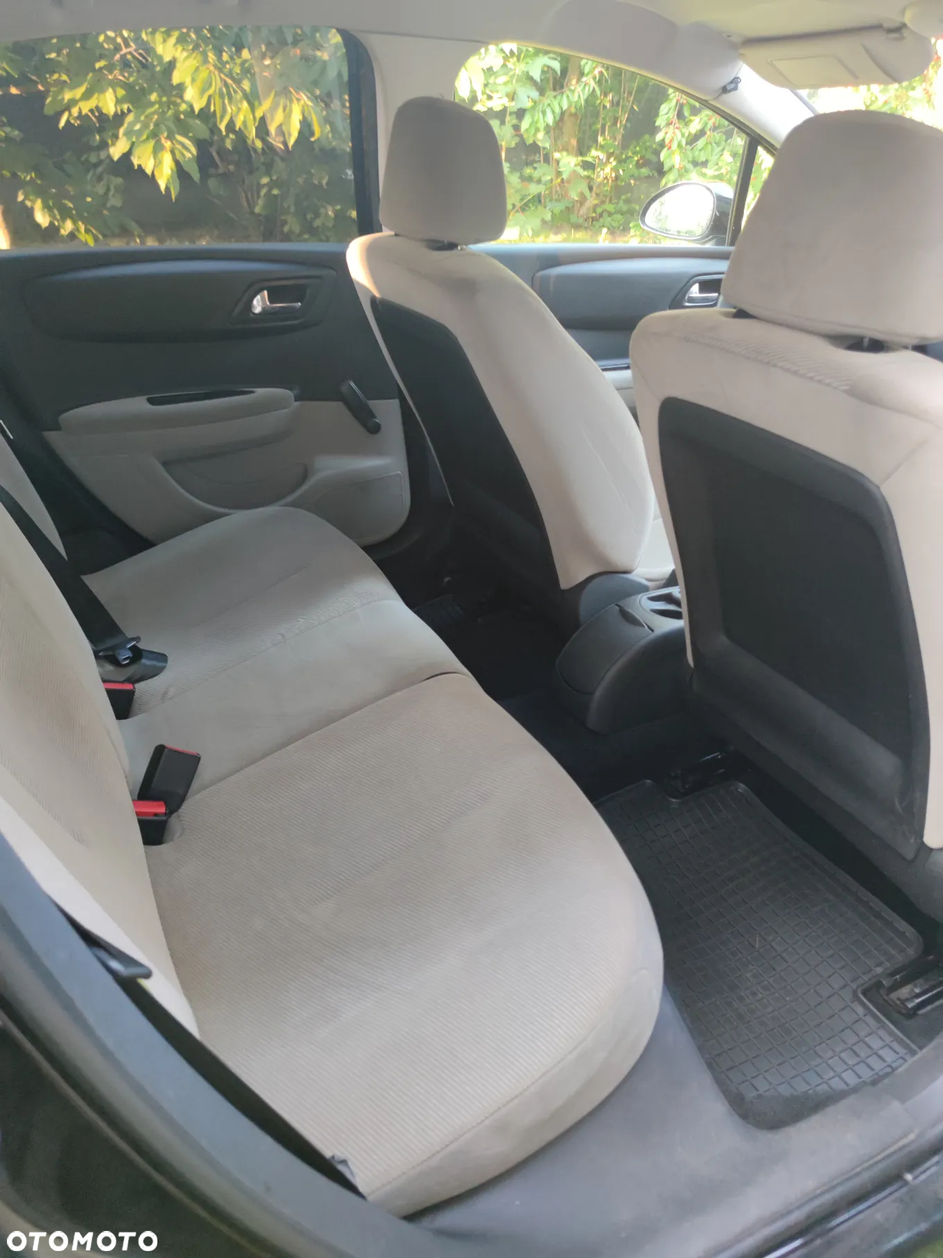 Citroën C4 1.6 HDi Impress - 2