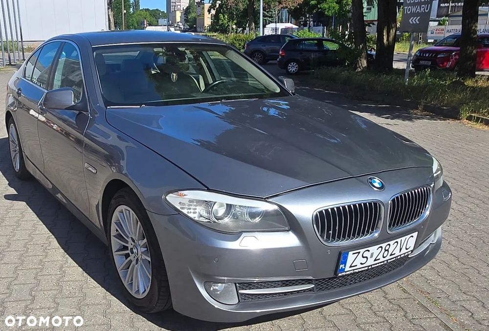 BMW Seria 5 520d - 12