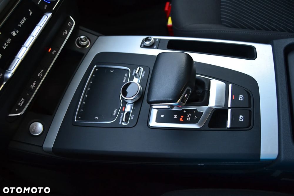 Audi Q5 2.0 TDI Quattro Design S tronic - 37