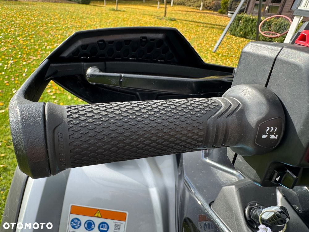 Can-Am Outlander Max - 17