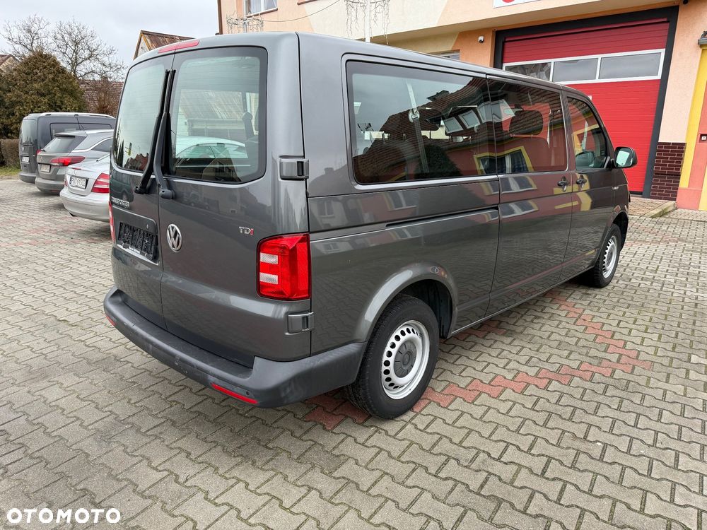 Volkswagen Transporter L2H2 DSG - 5