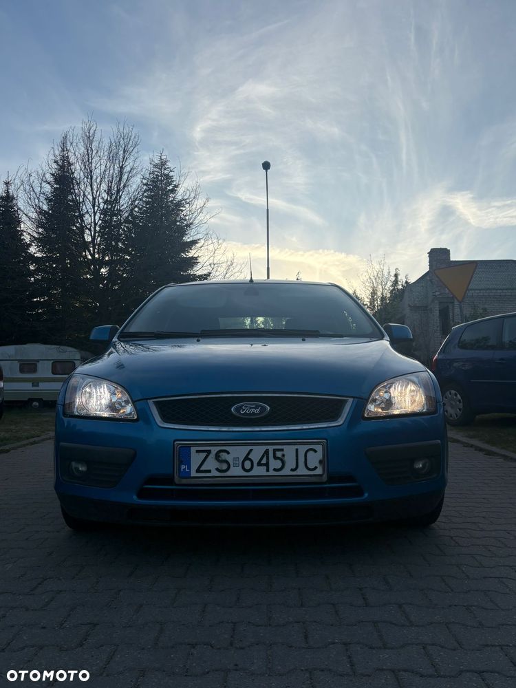 Ford Focus 2.0 TDCi DPF Style - 4