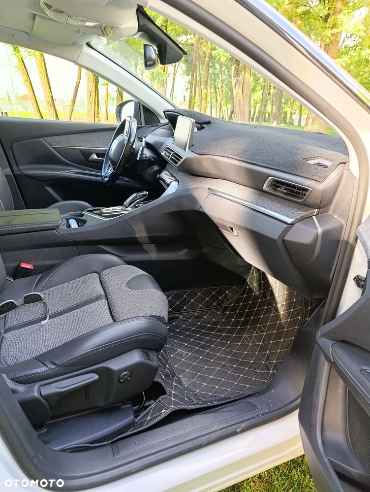 Peugeot 3008 1.6 THP Allure S&S EAT6 - 6