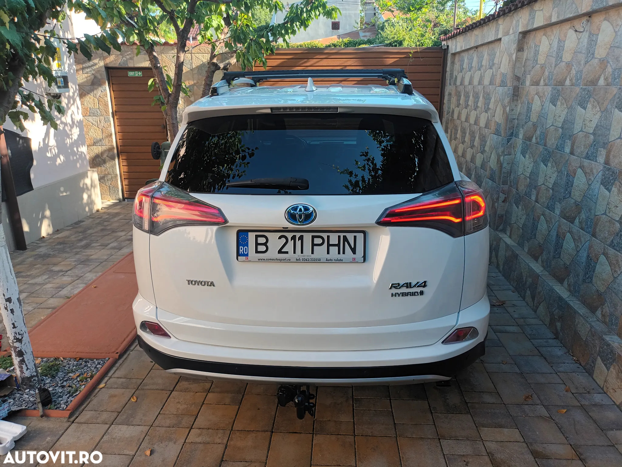 Toyota RAV4 2.5 VVT-i HSD 4x4 Luxury - 3
