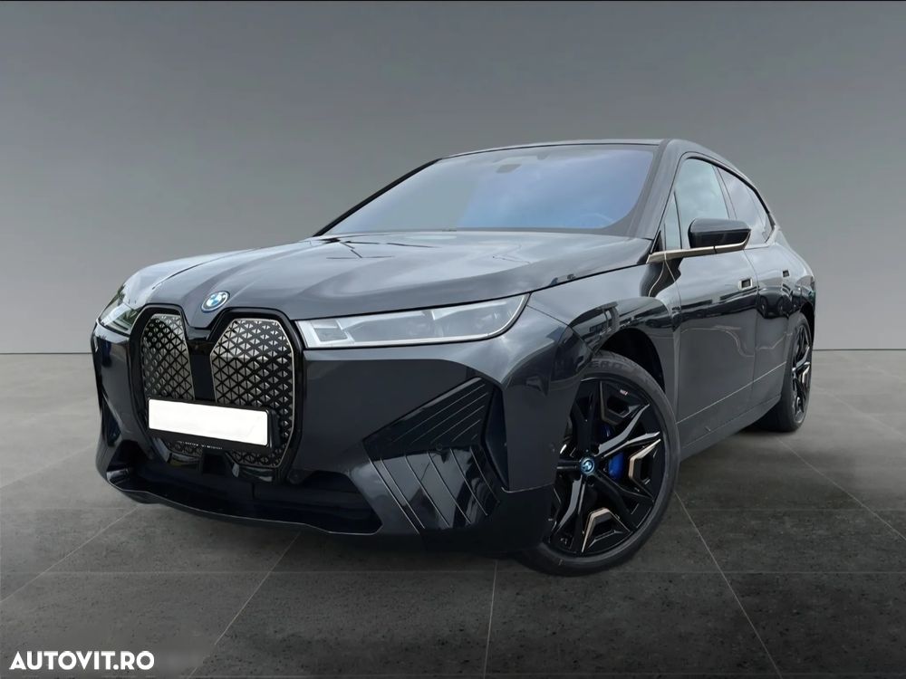 BMW iX - 1