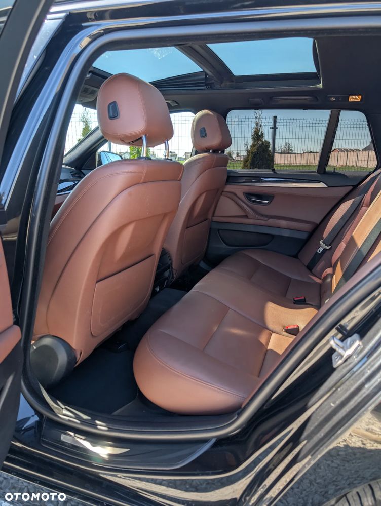 BMW Seria 5 - 16