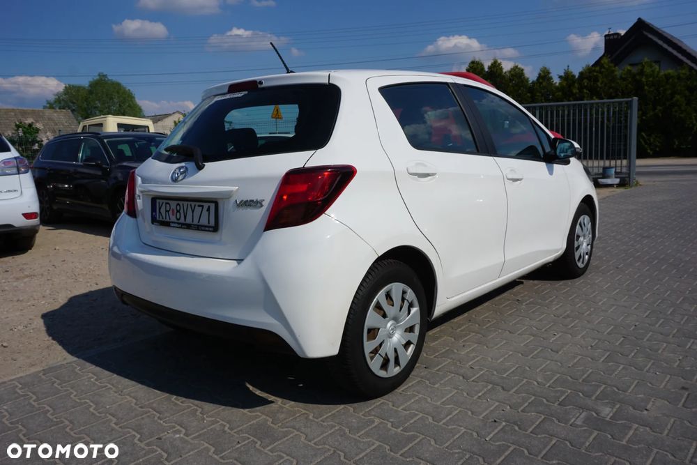 Toyota Yaris 1.33 Active EU6 - 5