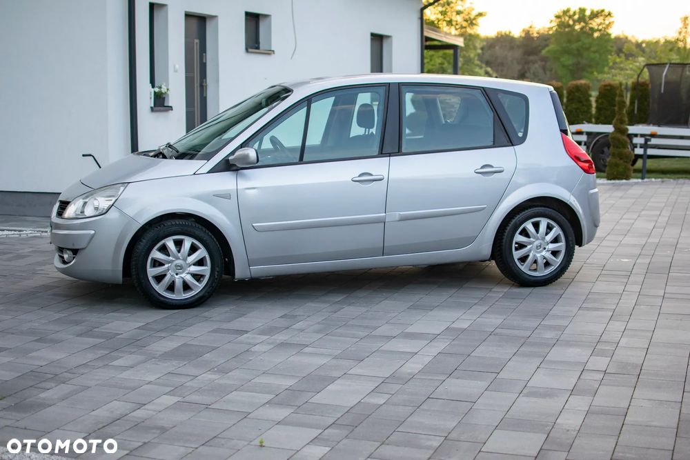 Renault Scenic - 27