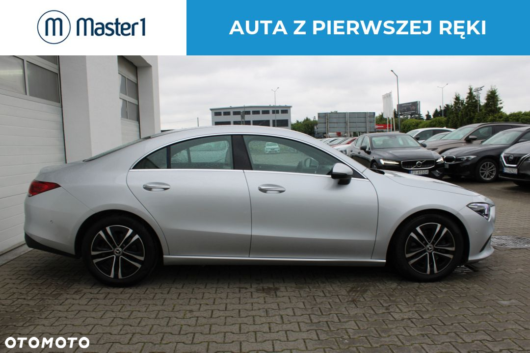 Mercedes-Benz CLA 200 Progressive 7G-DCT - 2