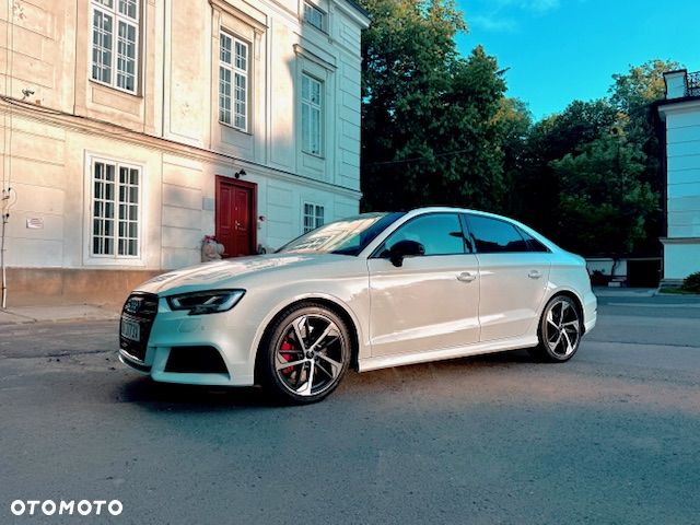 Audi S3 Limousine - 1