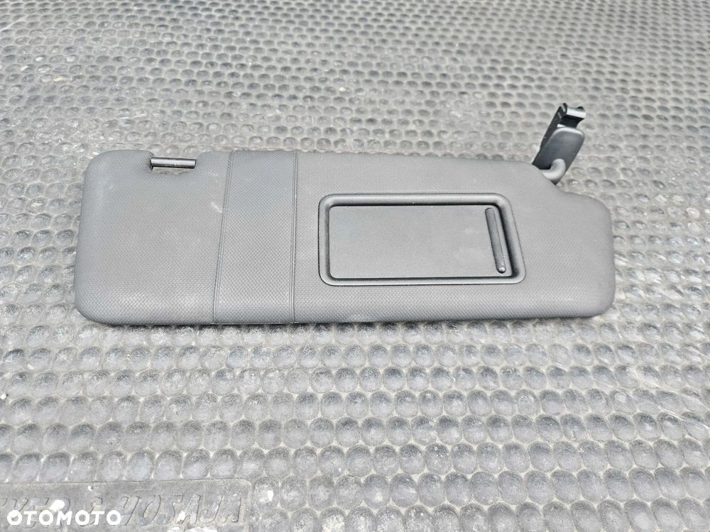 Daszek Słonecznik 8K0857551 8K0857552 Czarne S-Line Oslona Przeciwsloneczna Haczyk Lewa Prawa AUDI A4 B8 - 28