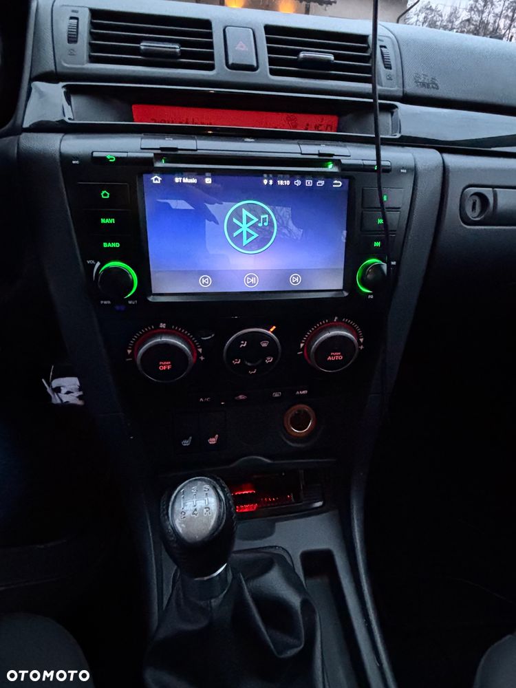 Mazda 3 - 4