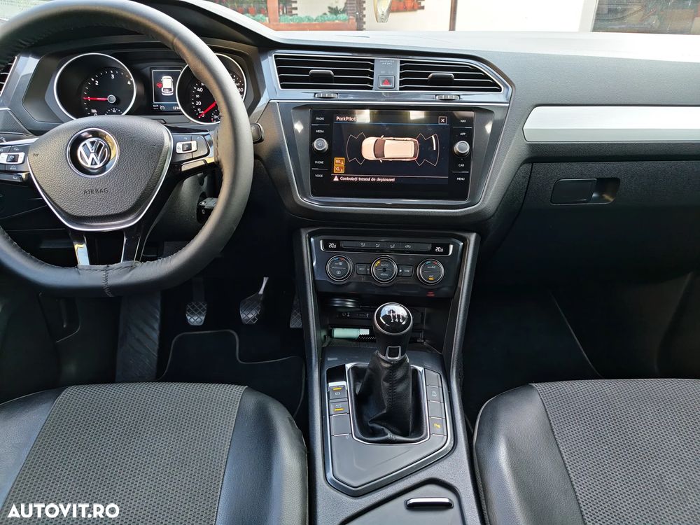 Volkswagen Tiguan 1.6 TDI SCR Comfortline - 12