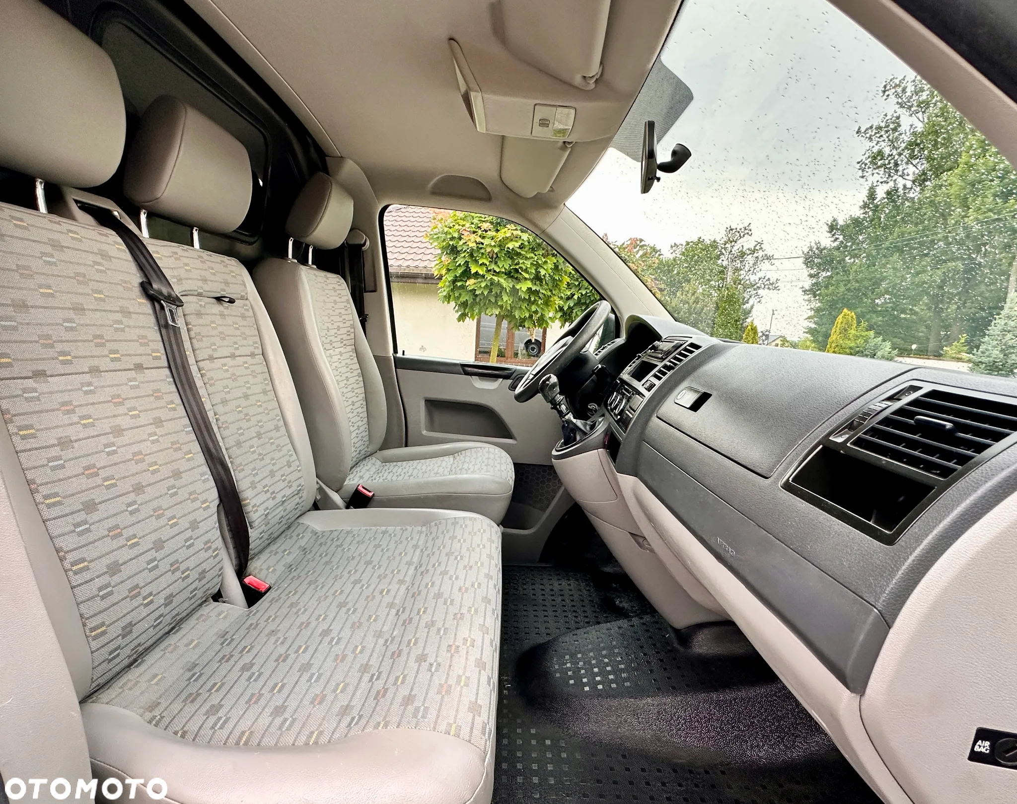Volkswagen Transporter - 18