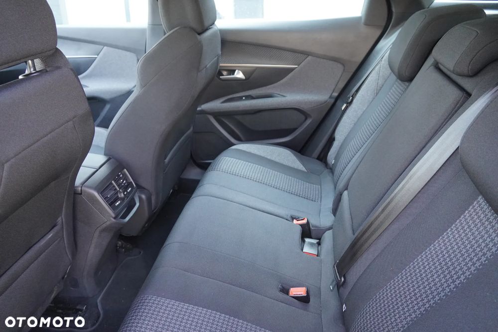 Peugeot 3008 BlueHDi 130 Stop & Start EAT8 Active - 15