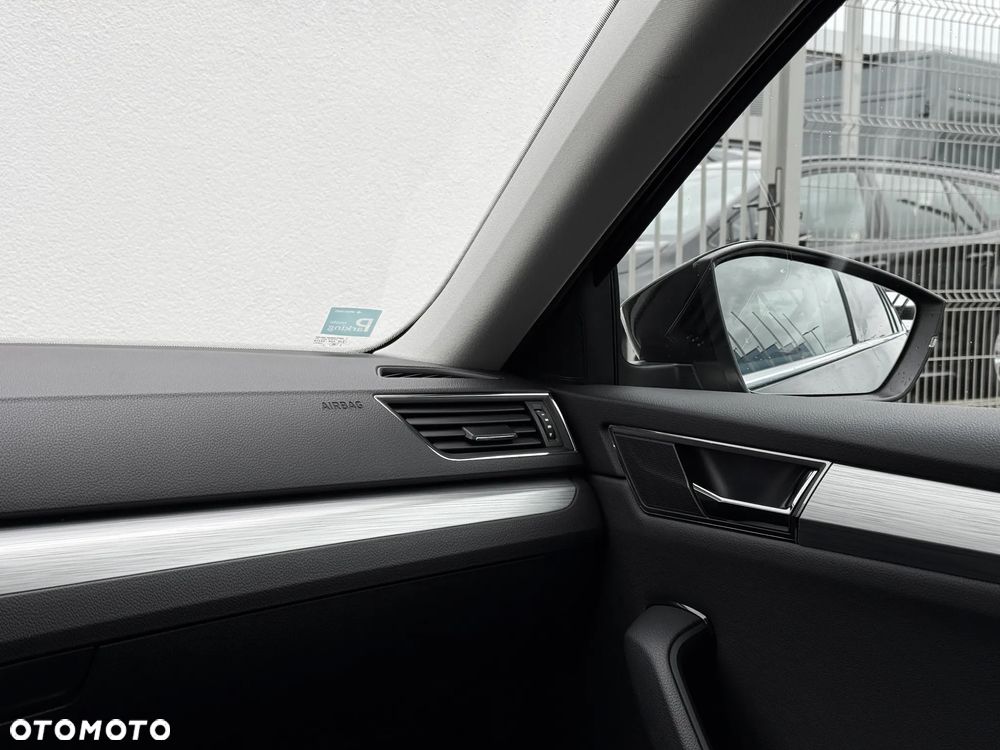 Skoda Superb 1.5 TSI Ambition DSG - 19