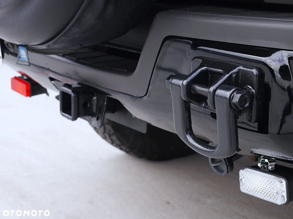 Hummer H3 Luxury - 32