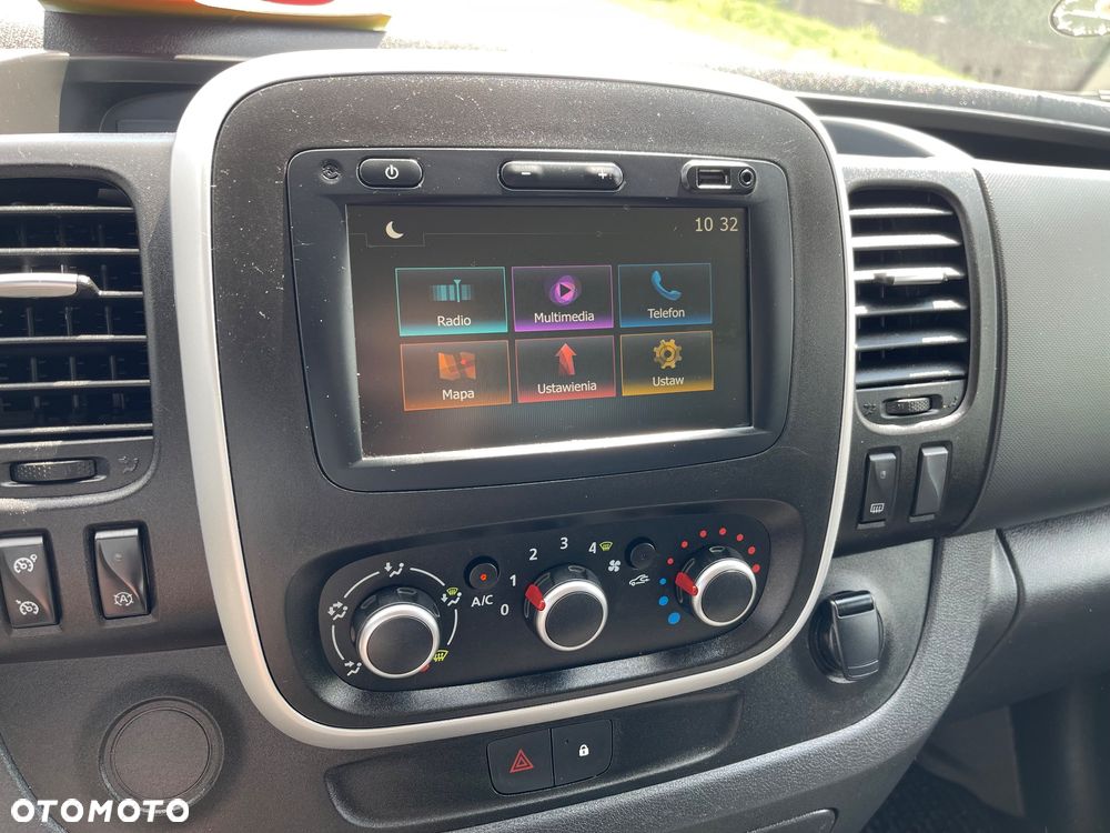 Renault Trafic - 38