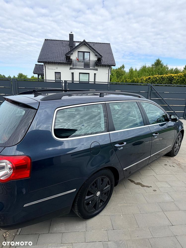 Volkswagen Passat 2.0 TDI DPF Highline - 19