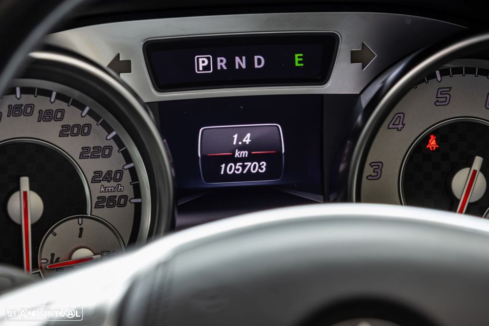 Mercedes-Benz SL 350 - 24