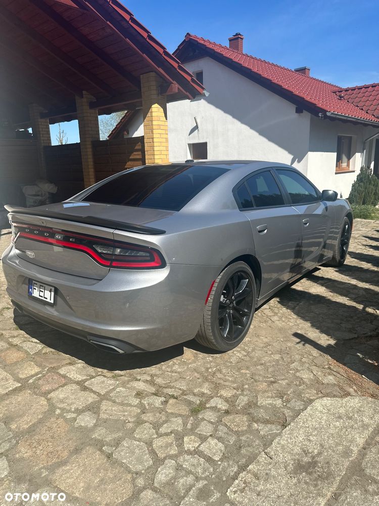 Dodge Charger ver-3-6-gt - 15