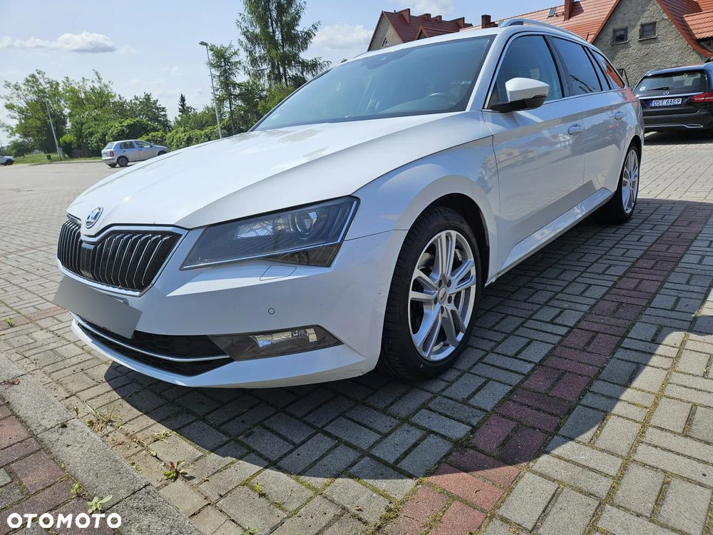Skoda Superb 2.0 TDI L&K DSG - 3