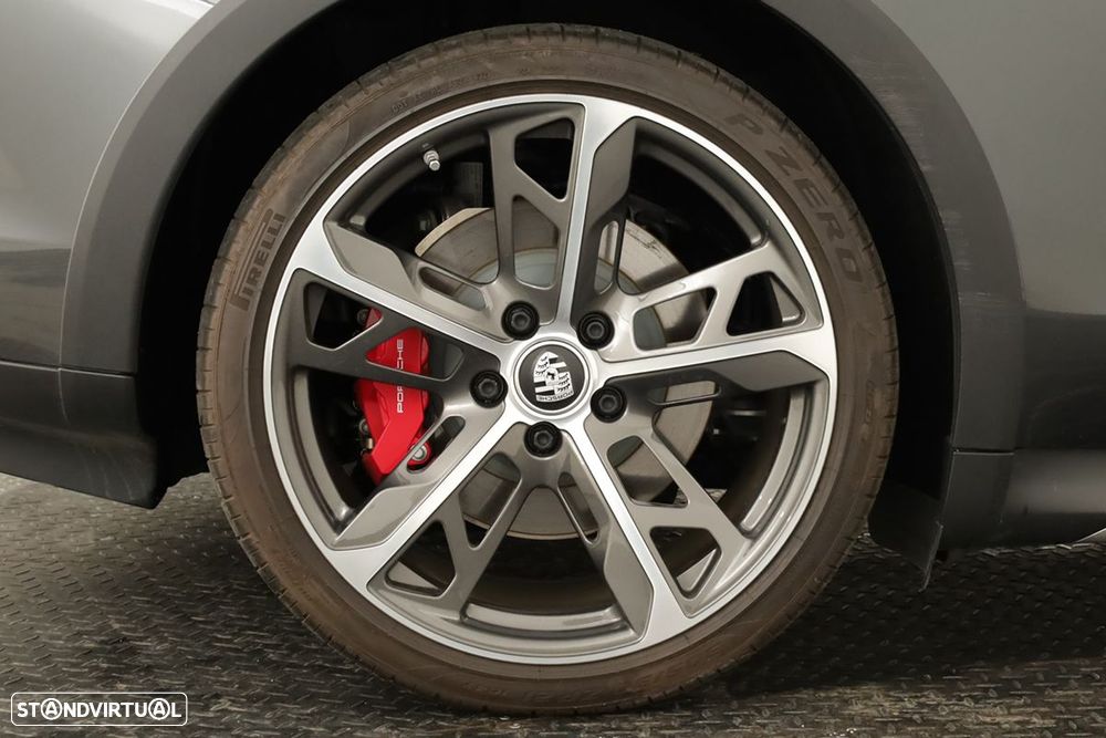 Porsche Taycan Cross Turismo 4S - 7