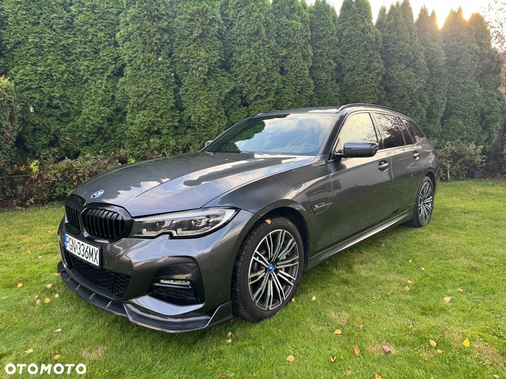 BMW 330E 2021 photo 4