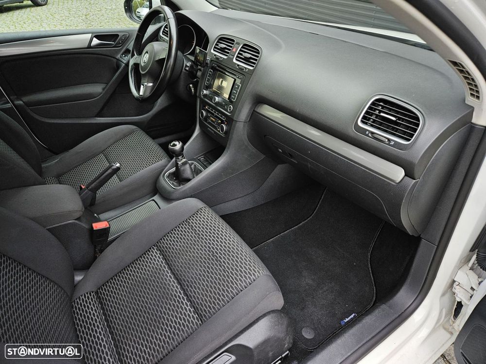 VW Golf 1.6 TDi Confortline - 17