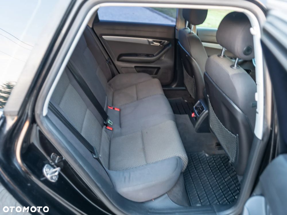 Audi A6 Avant - 27