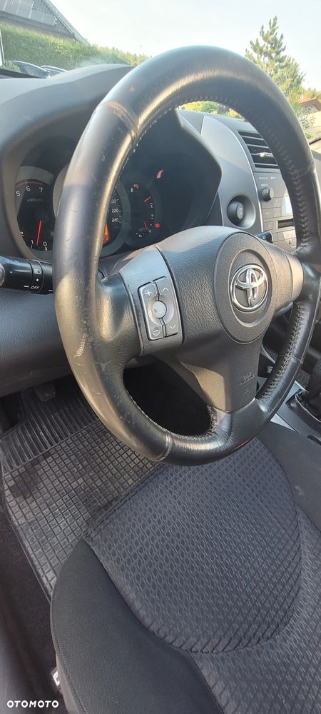 Toyota RAV4 2.2 D-CAT 4x4 Executive - 23