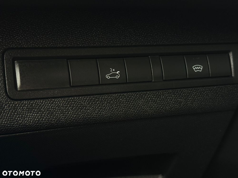 Peugeot 3008 BlueHDi 180 Stop & Start EAT8 GT - 23