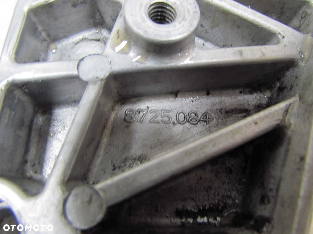 PIAGGIO PORTER HIJET PFAU QUARGO 0.7 DIESEL LOMBARDINI 04-16 LAPA WSPORNIK ALTERNATORA 8725084 - 4