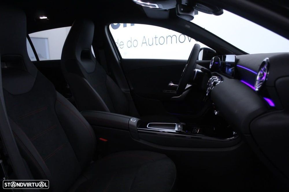 Mercedes-Benz A 250 e AMG Line - 14